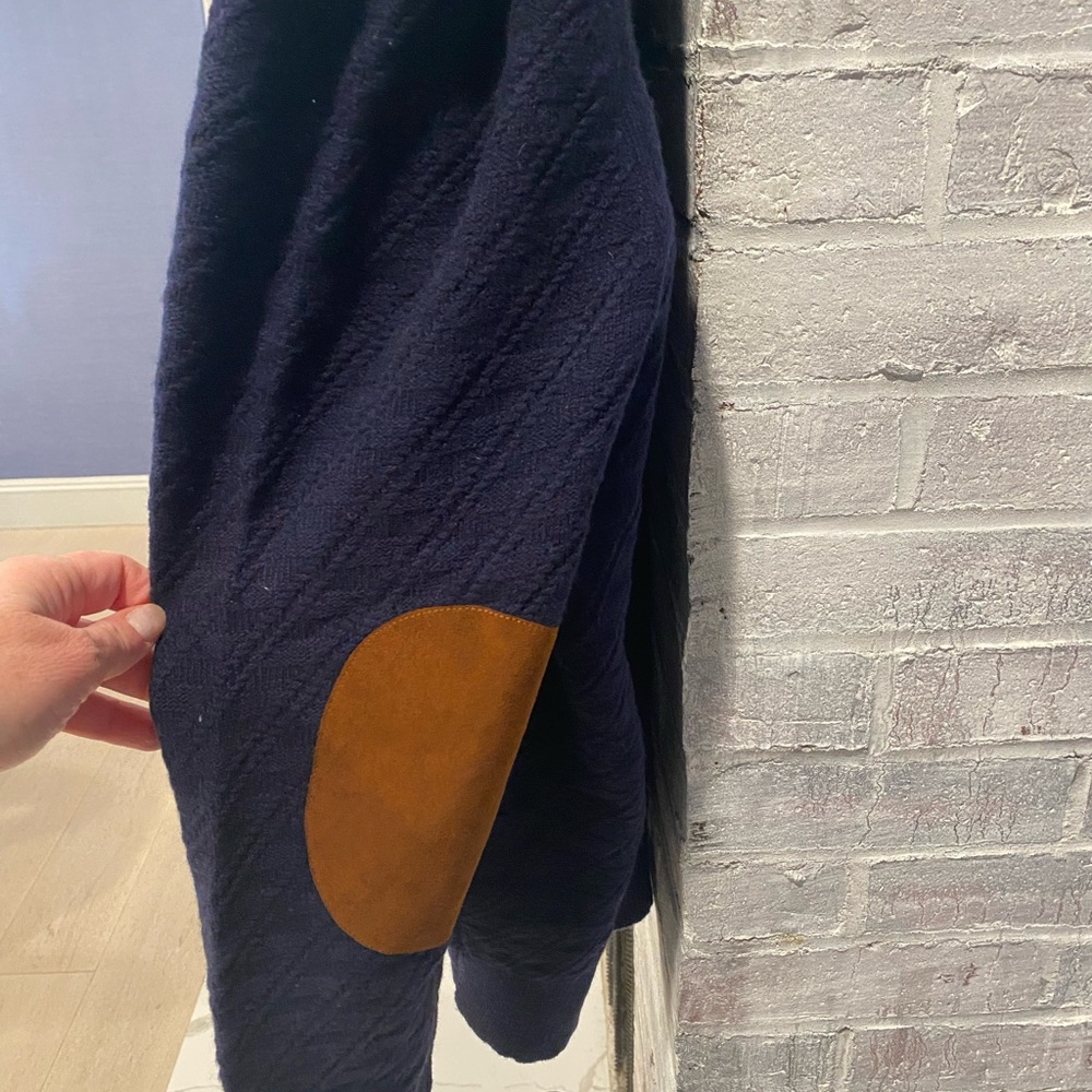 Brooks Brothers brand new with tags.  I lost my receipt.  Regular price $298.